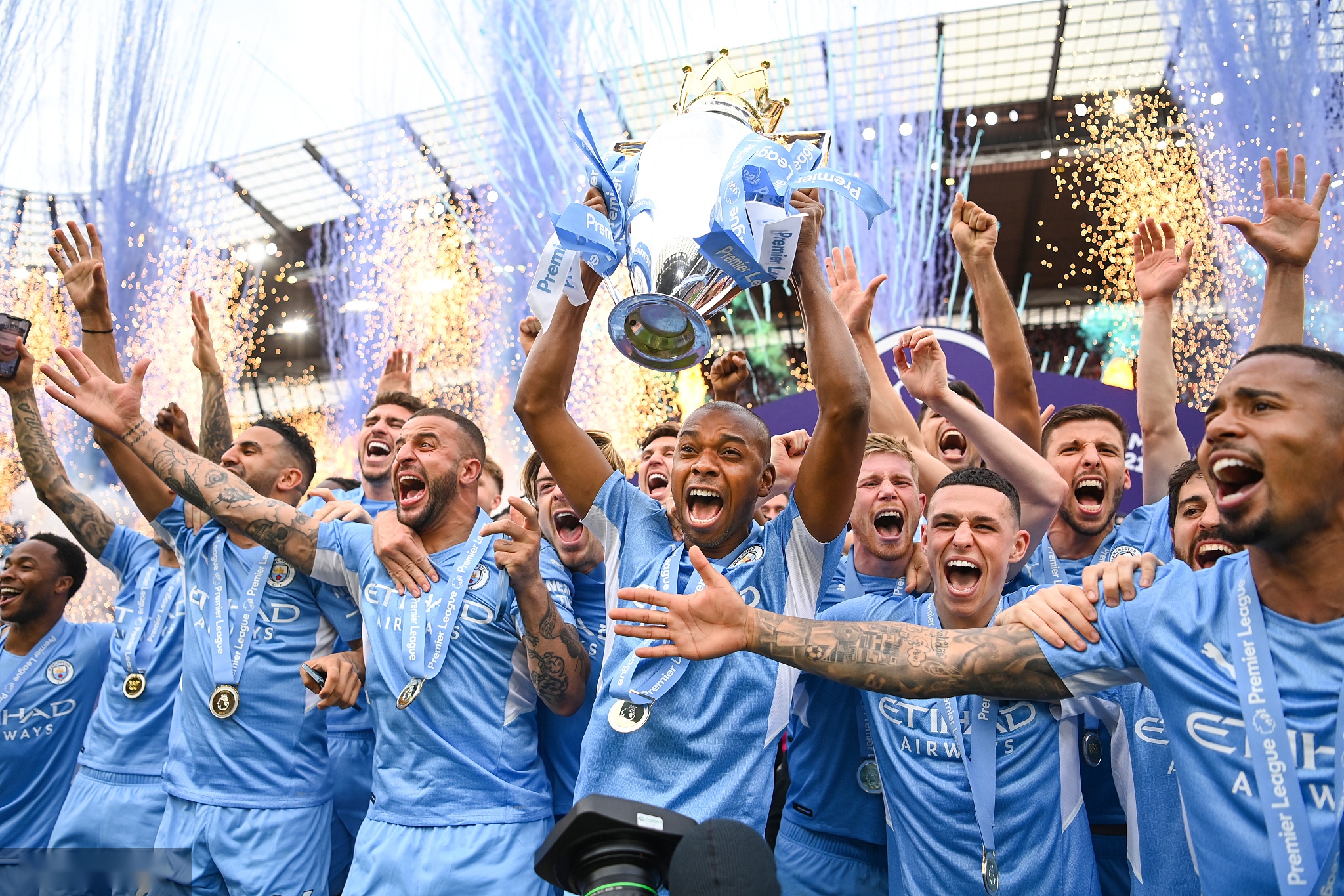 来自全国各 来自全国各