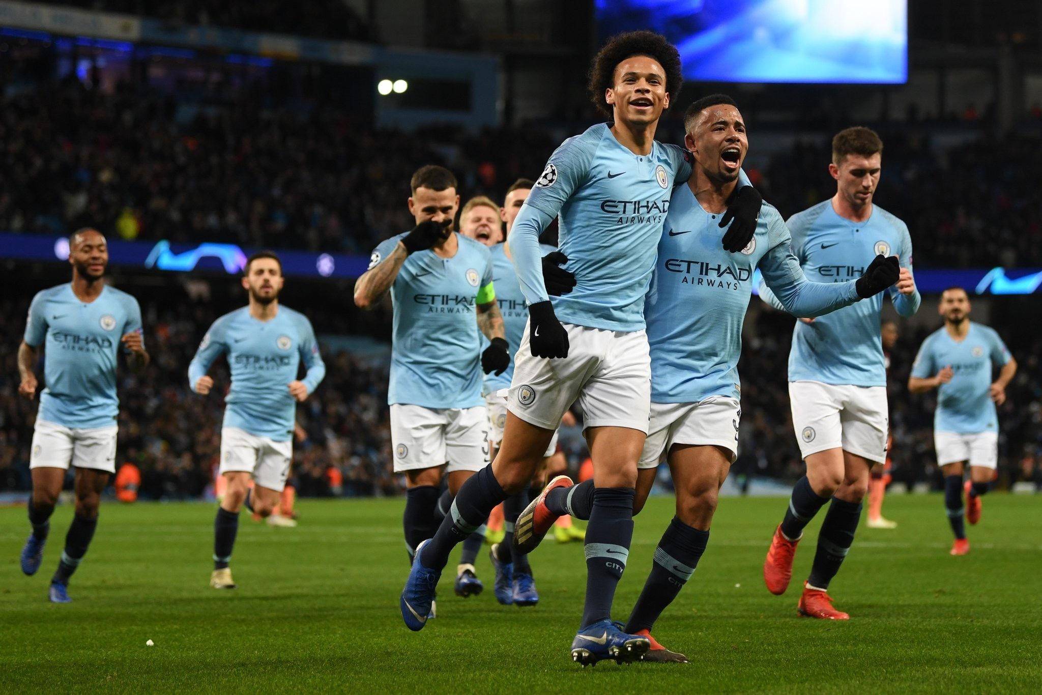 发展越发复 发展越发复